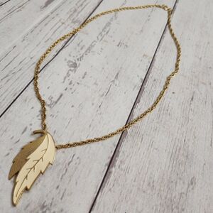 Gold Leaf Pendant Necklace - Women Jewelry